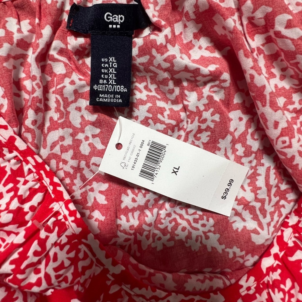 GAP Red and White Paisley Flowy Top NWT XL - Picture 7 of 8